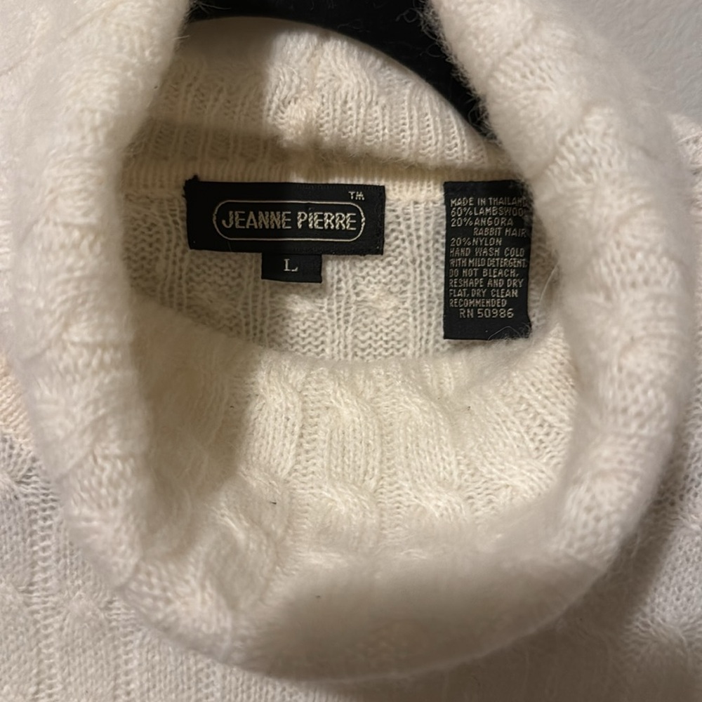 Vintage 80s cable knit sweater NWT by Jeanne Pierre, cream. Large. 60% lambswool - Picture 2 of 10